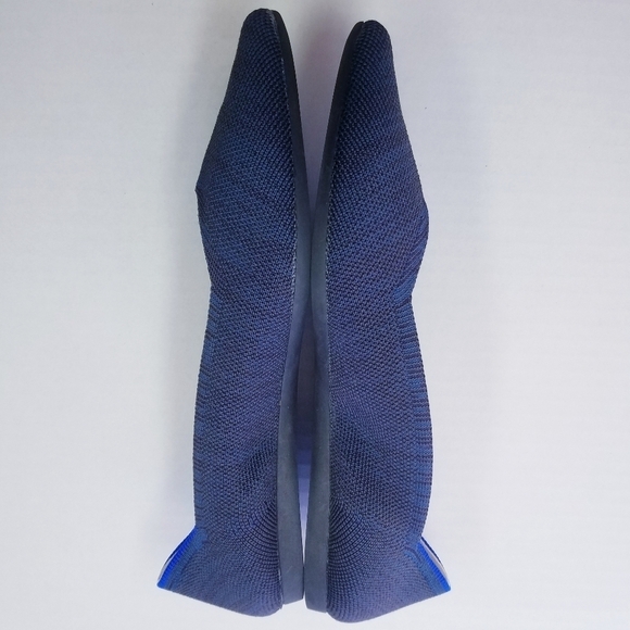 🌸 Rothy's | Blue Pointed Toe Flats, size 7.5 - Picture 6 of 7